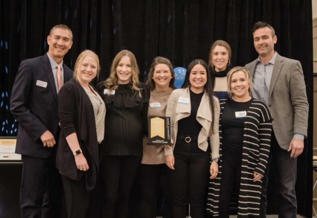 Regency Homebuilders Top Workplace 2019 e1578065902344 1024x705